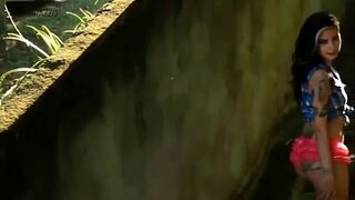 ���ೋಲಾ Benvenutti Paparazzo