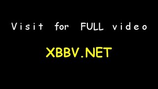 ���ज्ञाधारक तरूणी उठावदार टी.