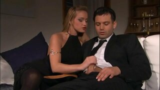 ���ಿಜವಾದ ಗುದ ಸಂಭೋಗ ಸಂಪೂರ್ಣವಾಗಿ ಆನಂದ ಪೋರ್ನ್ ತಾರೆ Katia ಪಾದ ಮತ್ತು ತನ್ನ ಯುವ ಸ್ಟಾಲಿಯನ್ - (ಎಚ್ಡಿ ದೃಶ್ಯ)